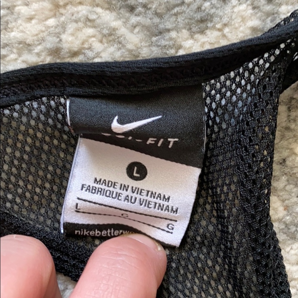 Nike tank - Picture 3 of 6